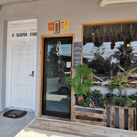 8 Sleeper Street Guesthouse Krabi town Exterior foto