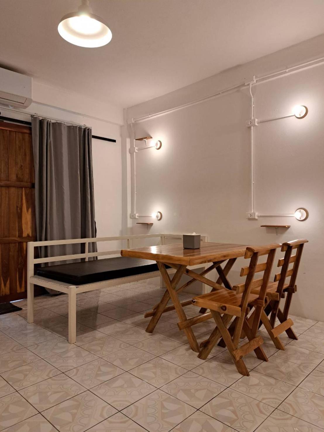 8 Sleeper Street Guesthouse Krabi town Exterior foto